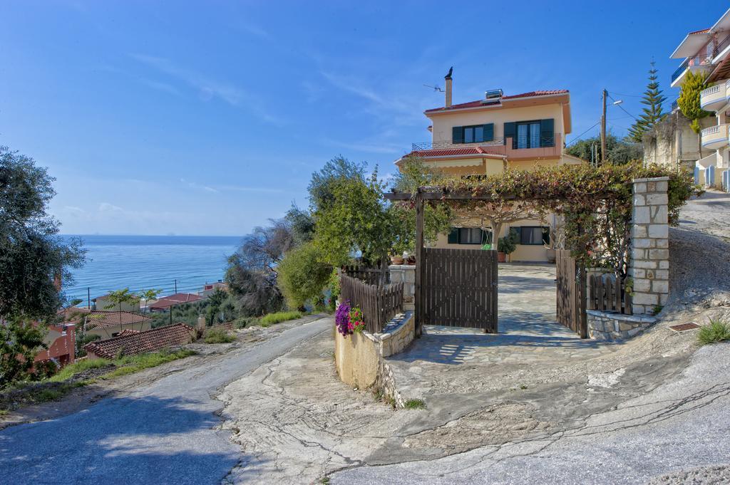 Villa Giovanni Paralia Vrachou Esterno foto